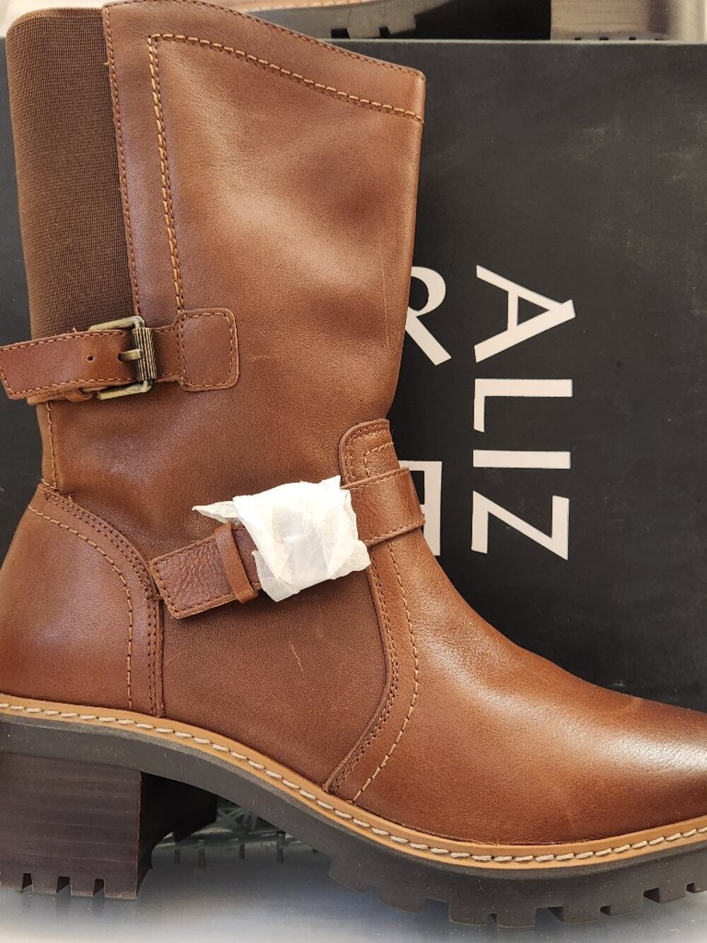 Naturalizer "Talon" Leather Boots. Mid Calf. NIB. Size 8 Wide